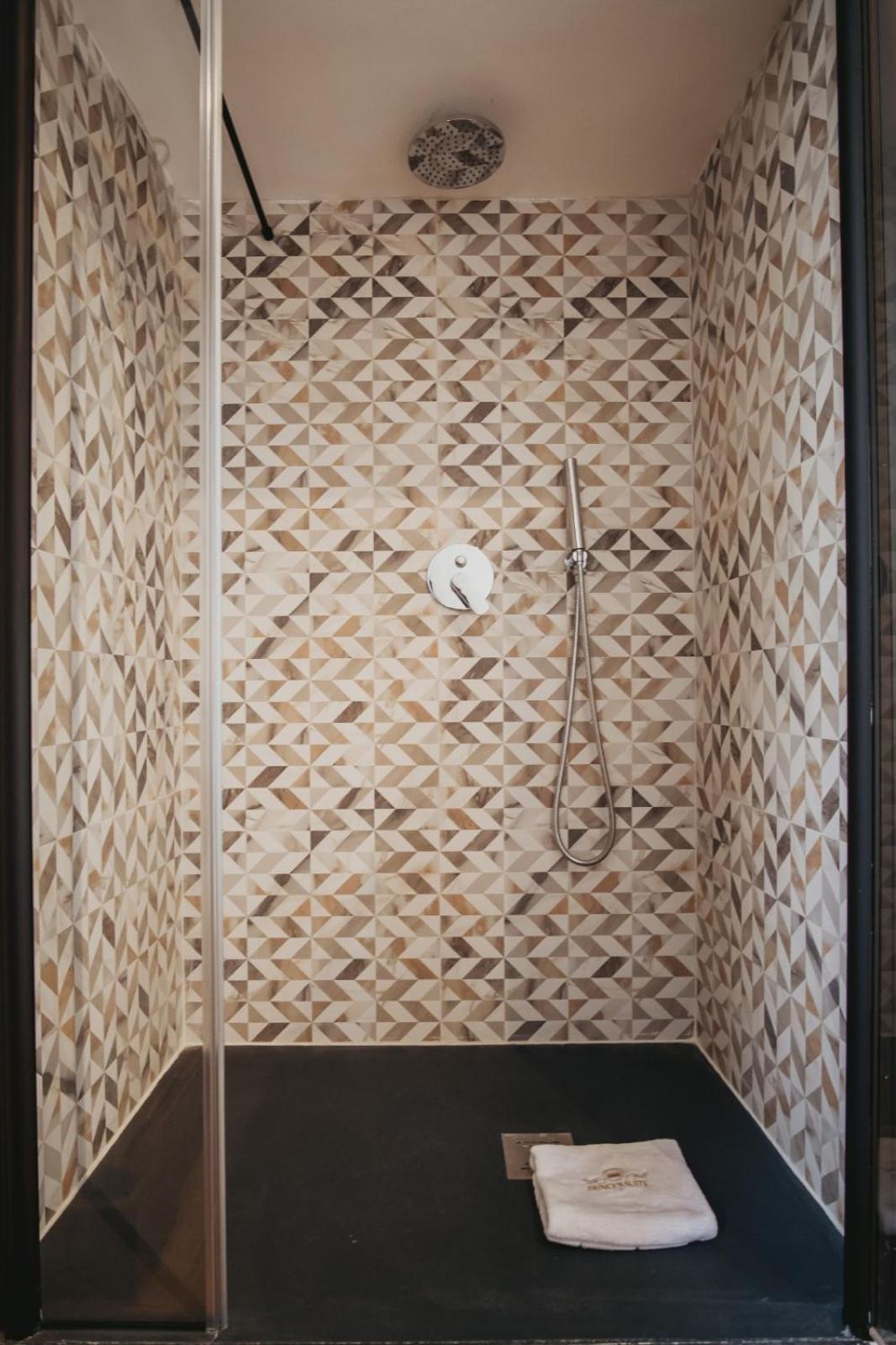 Colosseum Rooms Ρώμη Εξωτερικό φωτογραφία
